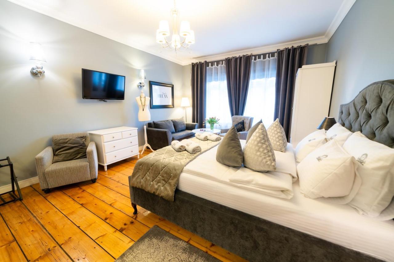 Apartamenty Pod Zegarem Миколайки Экстерьер фото